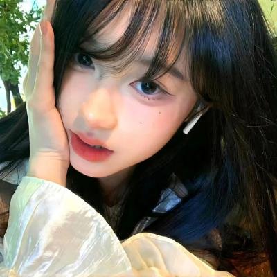 艾莉莎‧施莱辛格:战妆